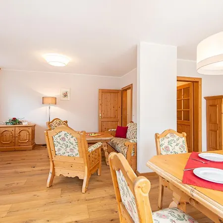 Апартаменты Erika Бад Хофгаштайн